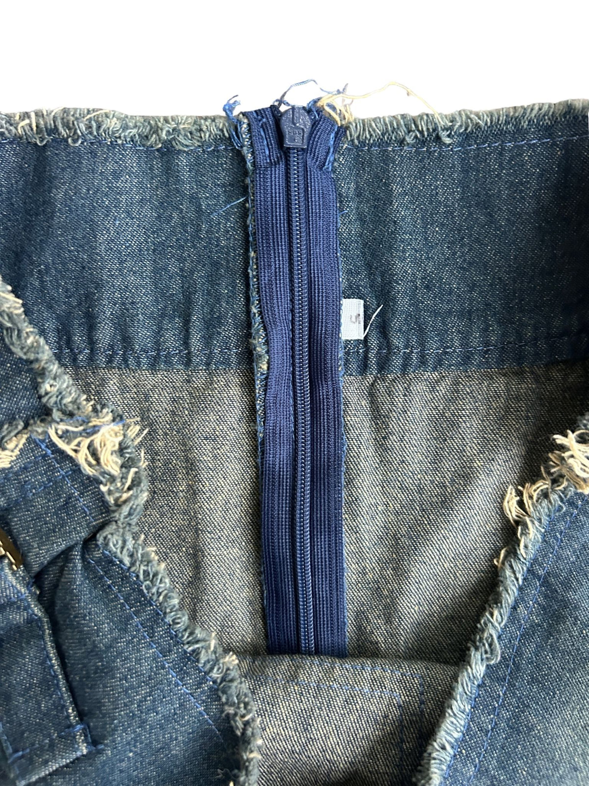90s Distressed Denim Maxi Skirt with Bleach Star Design (M)